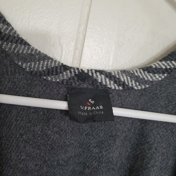 Cape Poncho Shawl Open Front One Size Plaid Trim Gray Women`s elegant style - Picture 3 of 7